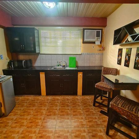 Monte Rio Gardens Bed & Breakfast 阿拉米诺斯 外观 照片